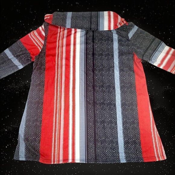 Red gray Serape stripes pattern long cowl neck top - Picture 4 of 5